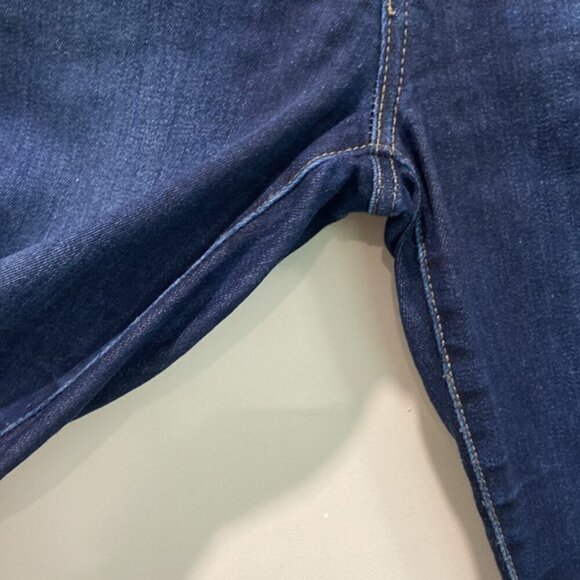 Sold sold sold - Picture 6 of 15